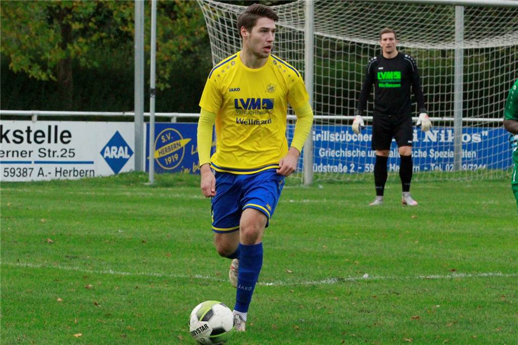 Duo des SV Herbern ist wieder vereint: „Wir wissen blind, was der andere tut“ Luca Dombrowski hat beim SV Herbern einen neuen alten Partner in der Innenverteidigung.