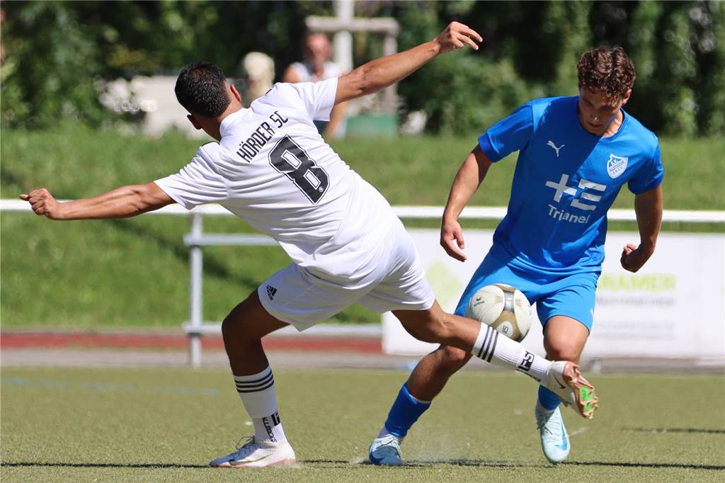 Kreispokal-Duell zwischen BW Alstedde und SV Westrich wurde verlegt Luca Frenzel im Duell.