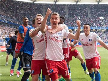 Luca Waldschmidt erzielte den 2:1-Siegtreffer für den HSV. Die Hamburger bleiben erstklassig. Foto: Carmen Jaspersen
