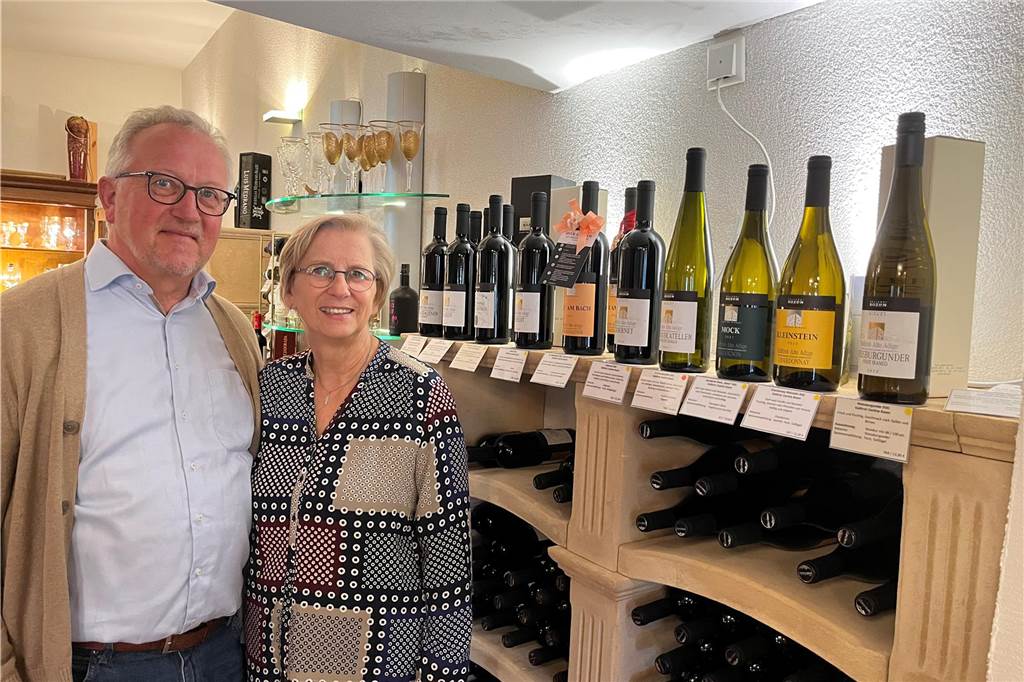 „Monroes Finest“ übernimmt 2026 die Räume der Vinothek Wugat Ludger und Susanne Kerkmann von der Vinothek "Wugat" in Haltern