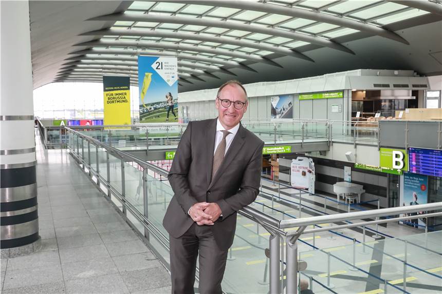 Osterferien sorgen für Passagier-Boom am Flughafen Dortmund Ludger van Bebber, Geschäftsführer des Dortmunder Flughafens zieht positive Bilanz für die Osterferien.