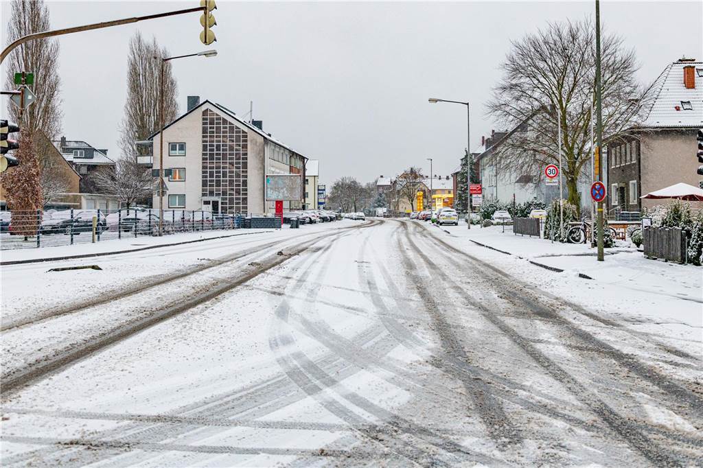 Lünen versank am Sonntagmorgen im Schnee.