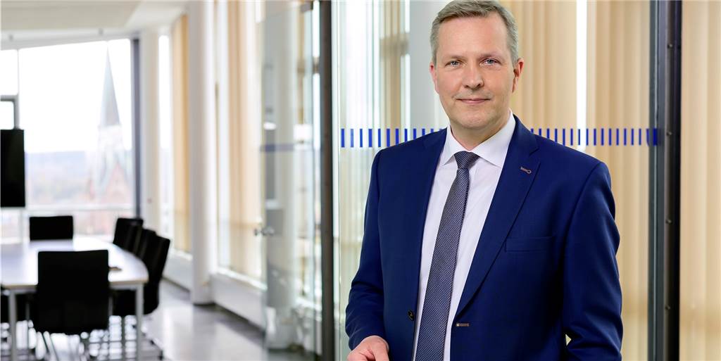Lünens Bürgermeister über „Erschöpfung“, „Stammtischparolen“ und „falsche Gerüchte“ Lünens Bürgermeister Jürgen Kleine-Frauns: „Auch auf der Ebene des Verwaltungsvorstands rächt es sich, wenn das Limit des Leistbaren nicht eingehalten werden kann.“