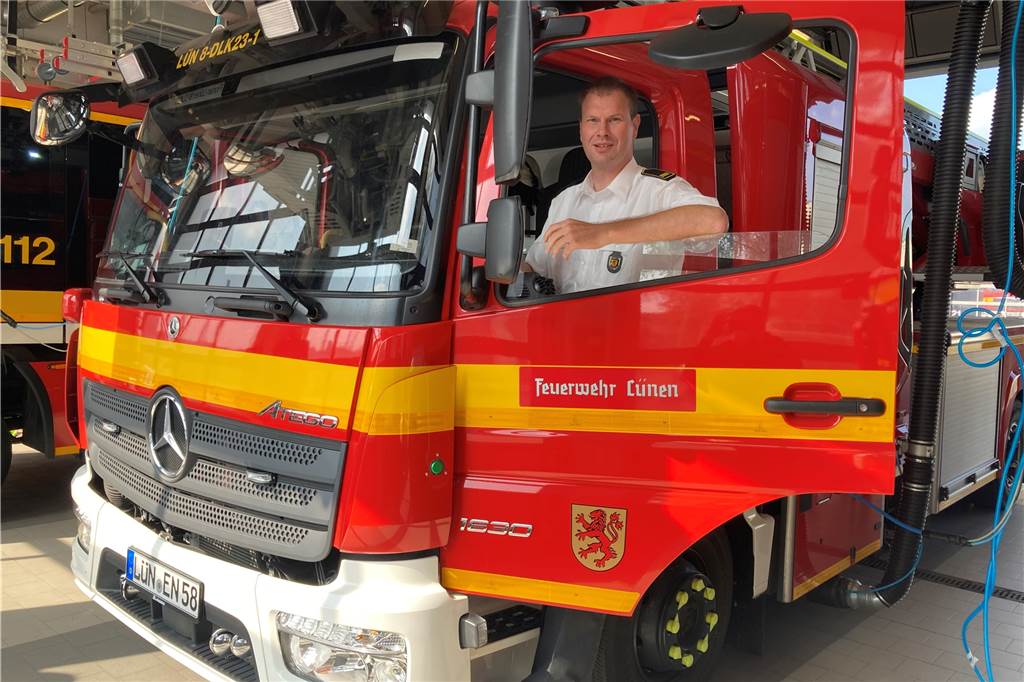 Hitzewelle rollt an - Lüner Feuerwehr über richtiges Verhalten bei Hitze Lüner Feuerwehrchef Dr. Christian Märkert.