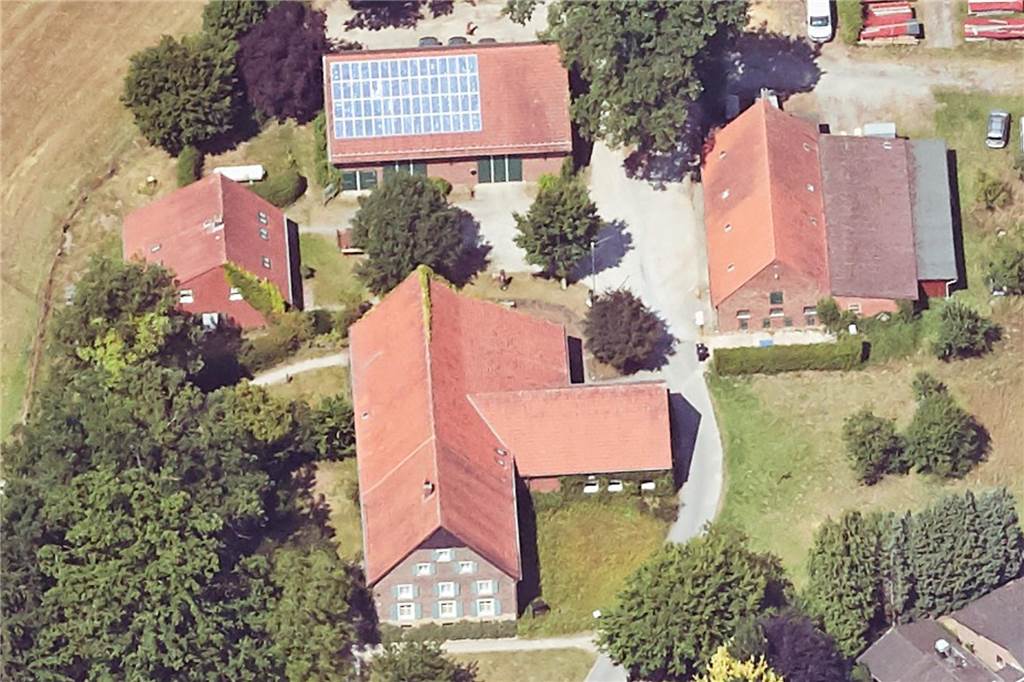 RVR will seinen „Ranger-Hof“ in Lembeck für 1,4 Mio. Euro umbauen Luftbild Hof Punsmann
