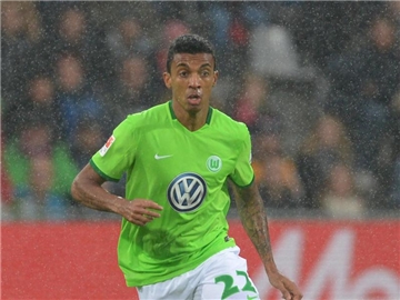 Luiz Gustavo war zuletzt vor allem mit Inter Mailand in Verbindung gebracht worden. Foto: Patrick Seeger
