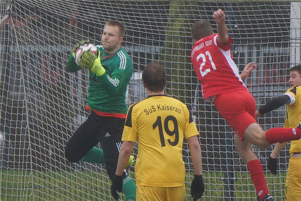 SuS Kaiserau steckt in der Torwart-Bredouille: „Es gibt einfachere Situationen“ Lukas Beßmann ist derzeit der einzige Keeper, der dem Landesligisten SuS Kaiserau zur Verfügung steht.