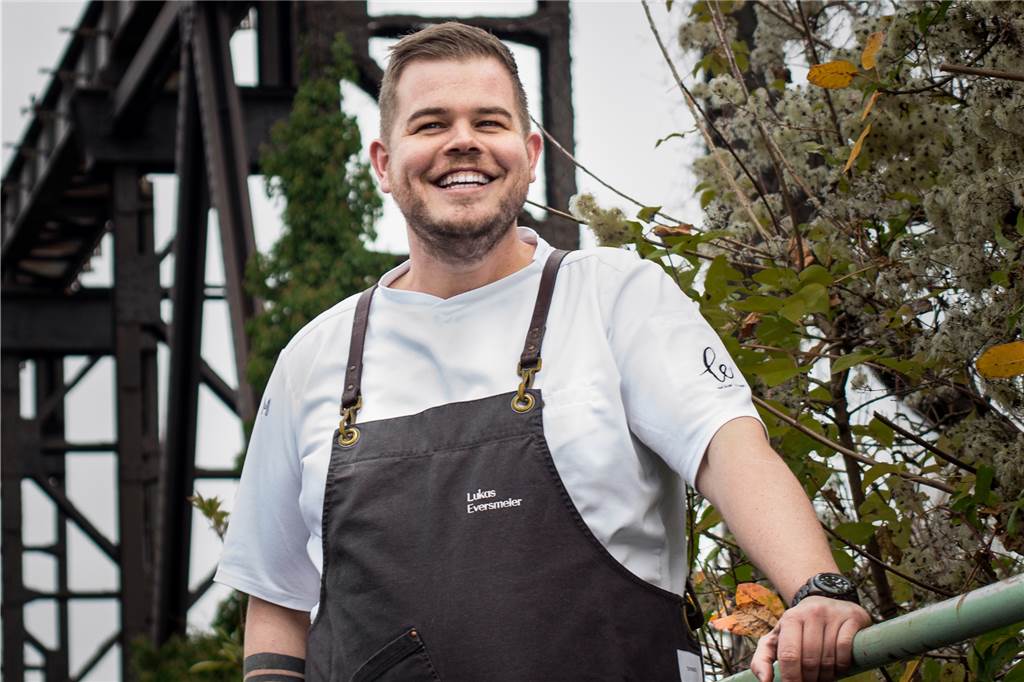 Profi-Koch verrät seine Tricks: Struwen mit feiner Karamell-Note Lukas Eversmeier ist Küchenchef in einem Vier-Sterne-Wellnesshotel in Wesel.