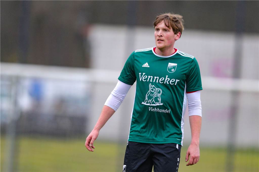 Spieler des FC Nordkirchen über brisanten Umbruch: „Wegen so etwas schonmal fast abgestiegen“ Lukas Mangels ist von seinem Trainer überzeugt.