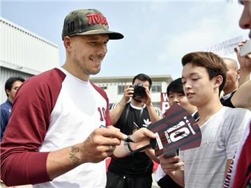 Lukas Podolski spielt in Japan für Vissel Kobe. Foto: Tsuyoshi Ueda