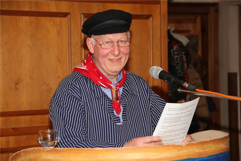 Lustig und bunt ging es zu beim traditionellen Karnevalsabend des Stadtlohner Männerchores im Vereinslokal Schlüter. 