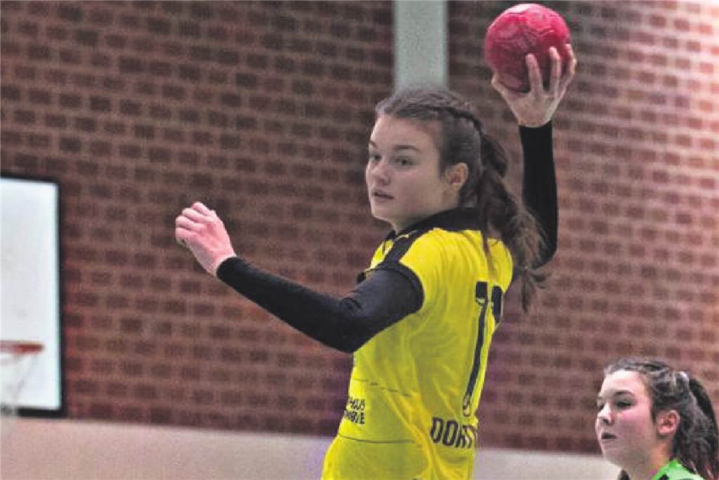 Post vom DHB: Lünen hat eine neue Handball-Hoffnung Lyna Schwarz spielt bei Borussia Dortmund in gleich drei verschiedenen Mannschaften.
