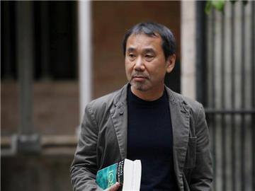 Macht der japanische Schriftsteller Haruki Murakami das Rennen? Foto: Jordi Bedmar