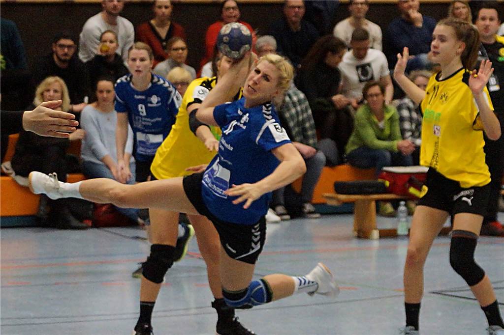Erste Drittligisten im Hallentraining - und Königsborner SV schaut in die Röhre Maike Benden und der Königsborner SV können derzeit coreona-bedingt nicht trainieren.