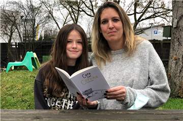 Maja Wienhöfer und ihre Tochter Emma hatten in der Weihnachtszeit 2020 Corona. Aus den Erfahrungen ist ein Buch entstanden: „Cara hat Corona“.
