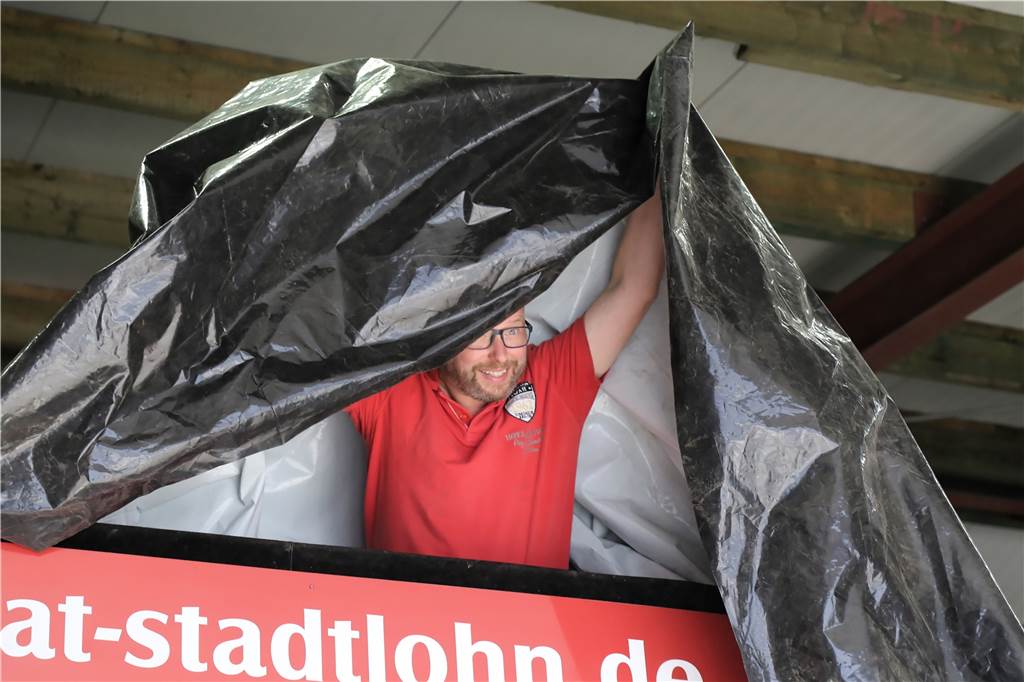 Sessionsstart ohne neues Prinzenpaar findet Zustimmung bei KG-Mitgliedern Manchmal war es schwer, den Überblick zu behalten.