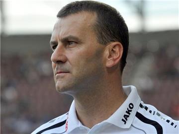 Manfred Paula wird Leiter des Nachwuchsleistungszentrum vom 1. FC Kaiserslautern. Foto: Stefan Puchner dpa