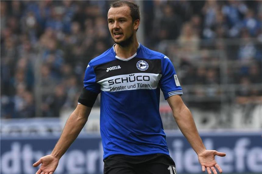 Arminia Bielefeld verlängert mit Manuel Prietl Manuel Prietl hat seinen Vertrag bei Arminia Bielefeld bis 2021 verlängert. Foto: Peter Steffen