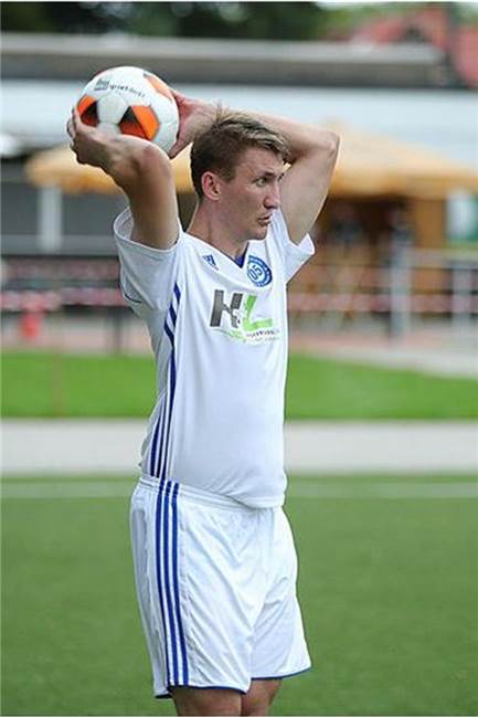 Sport mit 20 Kindern erlaubt: Findet bei den Lüner Klubs wieder Jugendtraining statt? Manuel Rebiger, hier noch als Aktiver beim BV Lünen, ist jetzt zweiter Jugendleiter bei BW Alstedde.