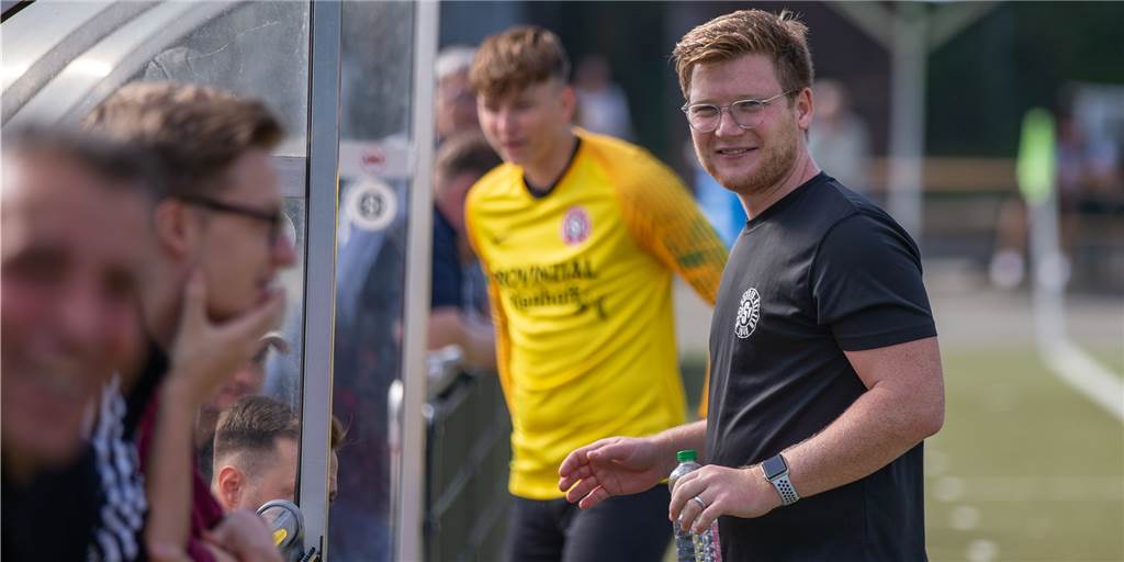 Liveticker zum Nachlesen: Stiepermann wird zum „Spieler-Interimstrainer“ und rettet SSV Mühlhausen Manuel Stiepermann besorgte das 2:2 eine Viertelstunde vor dem Abpfiff.