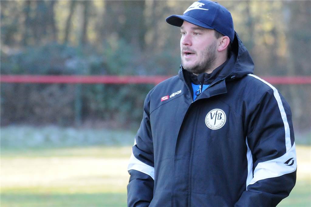 Die meisten heimischen Trainer sagen: „Löw hat zu spät reagiert“ Marc Olschewski, Trainer des VfB Habinghorst