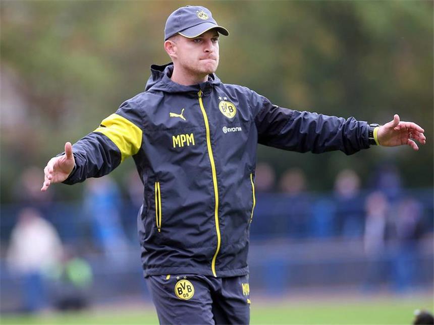 BVB trennt sich von U19-Coach Meister Marc-Patrick Meister und der BVB gehen im Sommer getrennte Wege.