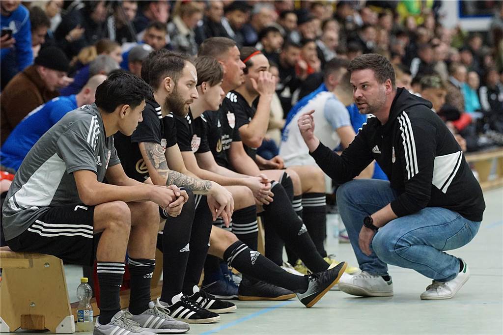 Königsborner SV präsentiert neuen Trainer: Nachfolger von Andreas Feiler war schon in Unna aktiv Marc Schmitt (r.) coacht ab sofort den Königsborner SV.