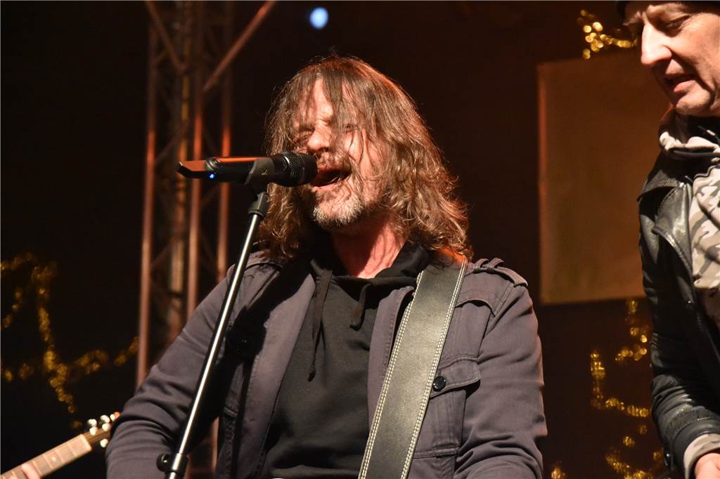 Marc Wahlberg, Sänger von Seven Cent, beim Adventszelt Open Air 2022 in Castrop.