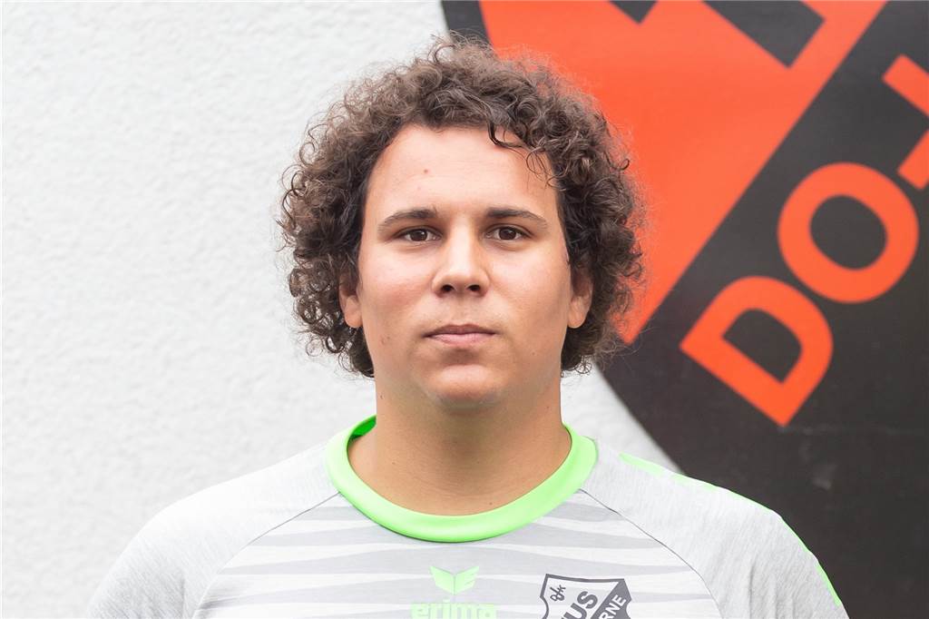 TuS Körne will wieder eine Einheit sein: Trainer-Duo nimmt eine wichtige Änderung vor Marc Wiegand möchte den TuS Körne gemeinsam mit Spielertrainer Christian Strelau aus dem Tabellenkeller der Bezirksliga führen