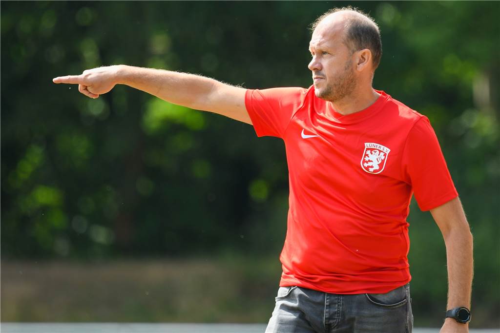Imdat Acar entscheidet sich beim Lüner SV für diesen neuen Trainer Marc Woller ist nicht mehr Trainer beim Lüner SV.