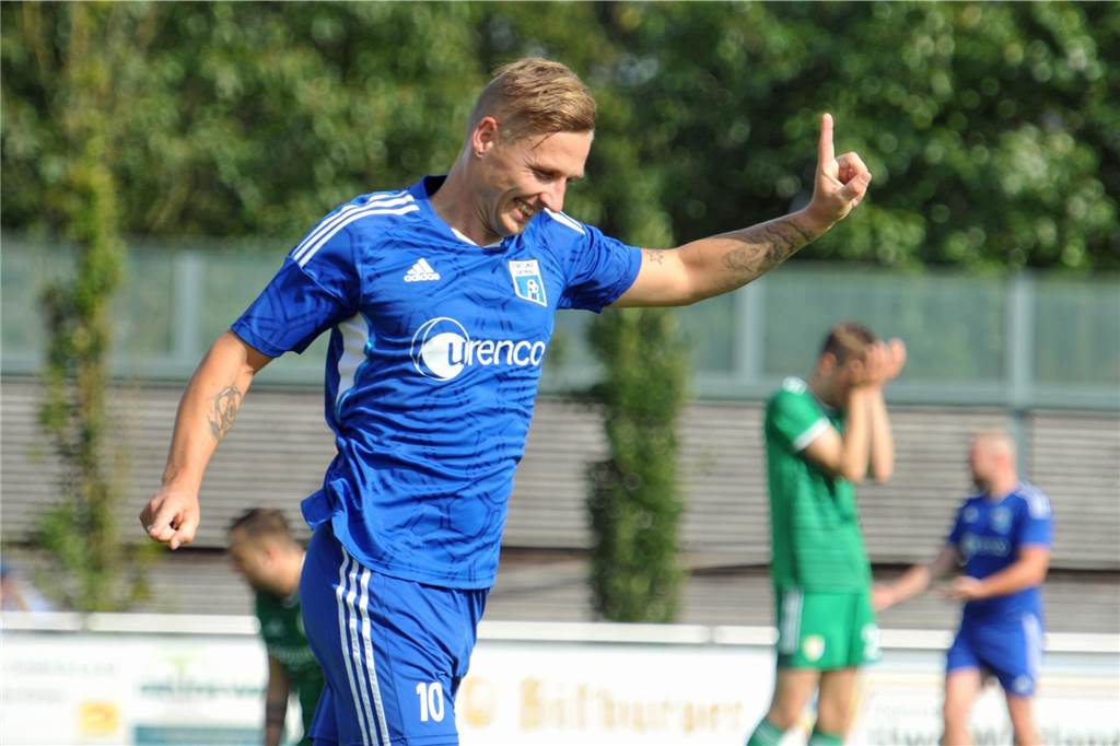Wessumer Powerplay reicht nur zum Remis: Gegen Fortuna Gronau zwei Rückstände aufgeholt Marcel Bösel bejubelt hier den Treffer zum 0:1.