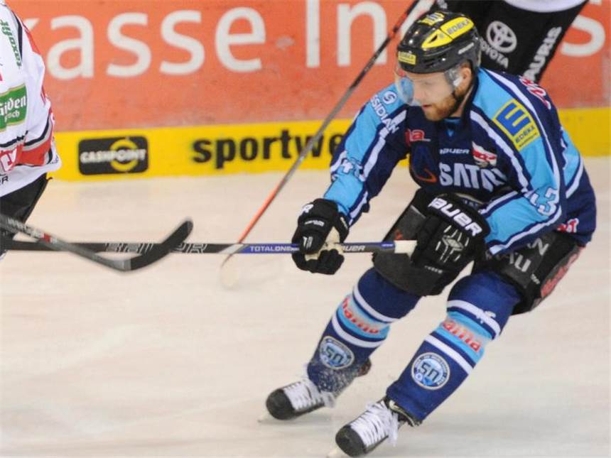 Krefeld Pinguine verpflichten Marcel Müller Marcel Müller kann von den Haien nach Krefeld wechseln. Foto: Andreas Gebert