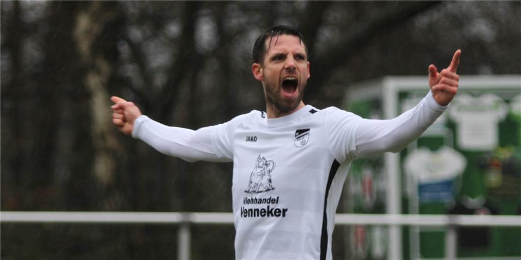 Marcel Stiepermanns stiller Abgang vom FC Nordkirchen zum FC Frohlinde: „Euphorie mit rübernehmen“ Marcel Stiepermann will den Rückenwind vom Aufstieg mit dem FC Nordkirchen mit zum FC Frohlinde nehmen.