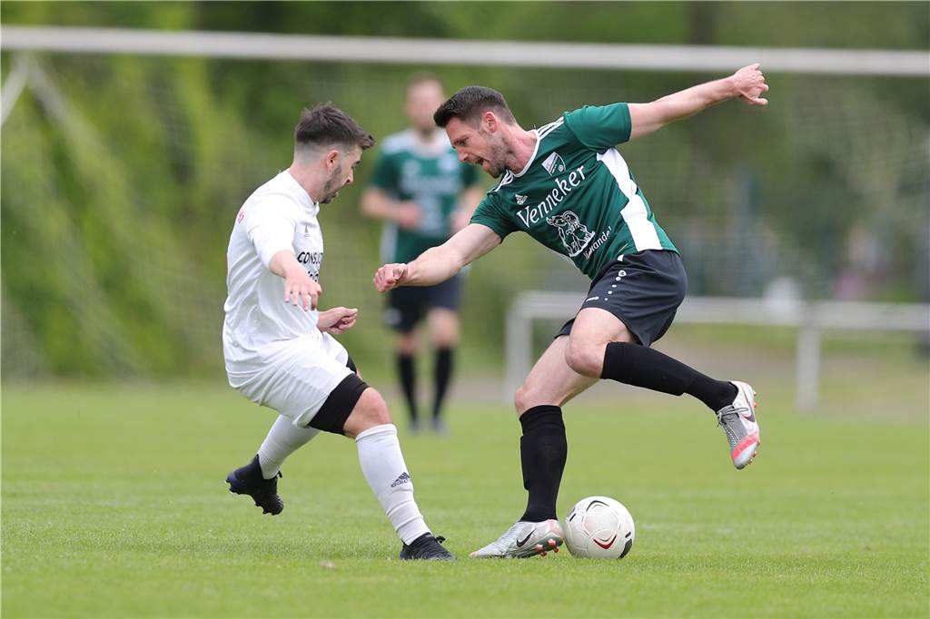 Marcel Stiepermanns stiller Abgang vom FC Nordkirchen zum FC Frohlinde: „Euphorie mit rübernehmen“ Marcel Stiepermann wird auch beim FC Frohlinde als spielender Co-Trainer auflaufen.