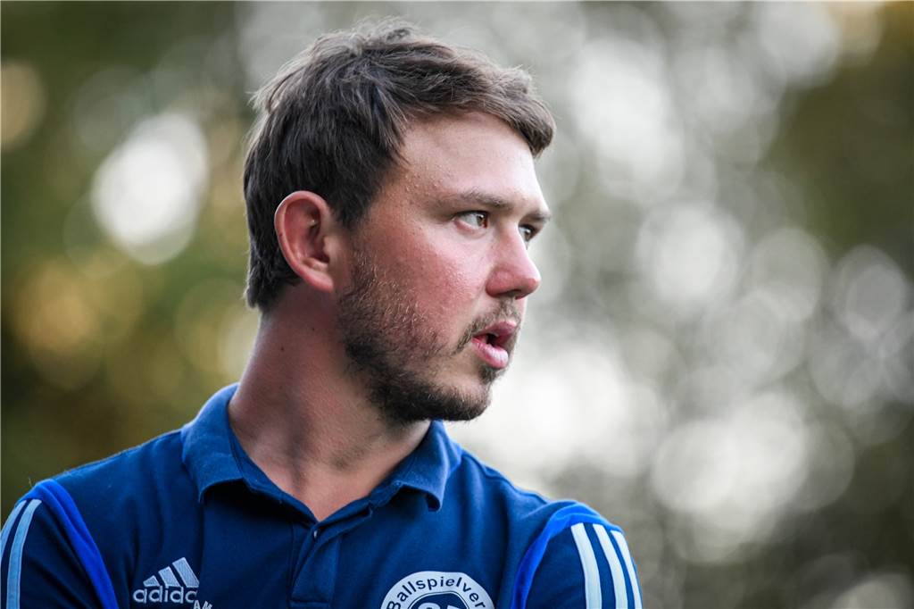Lüner Klub mit früher Entscheidung: Trainerteam für die kommende Saison steht fest Marco Fischer bleibt auch in der neuen Saison Trainer des BV Lünen.