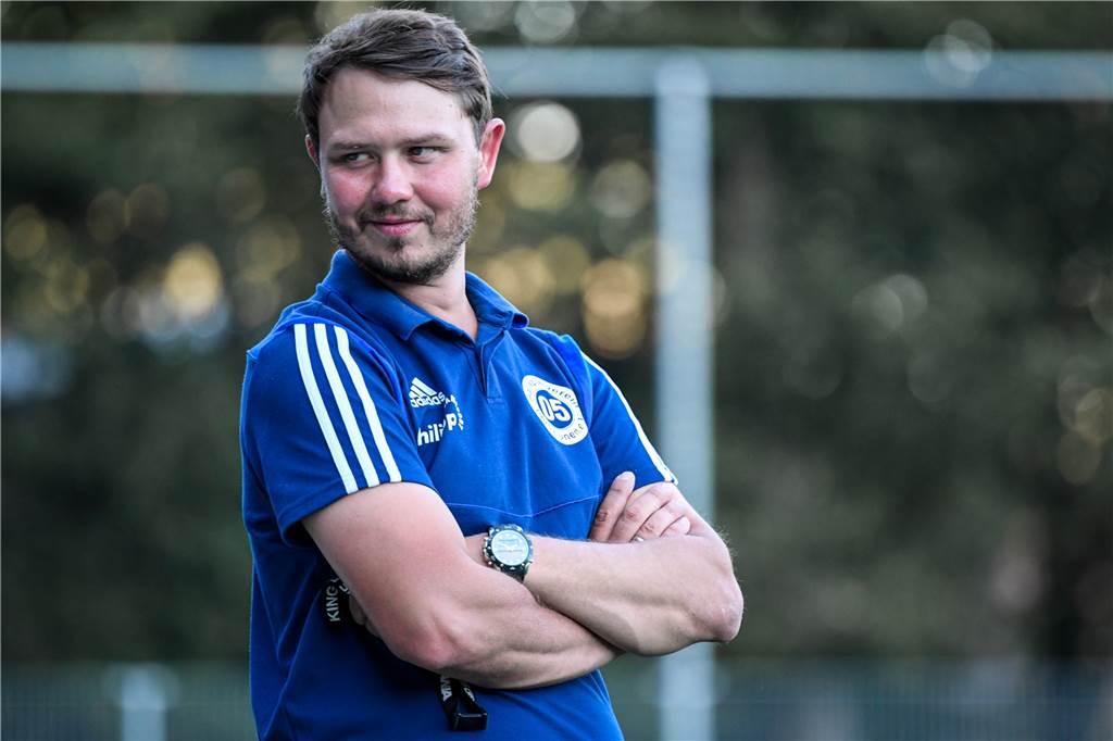 Patrick Osmolski: Plant der Sportliche Leiter des BV Lünen noch in der Kreisliga zu spielen? Marco Fischer übernahm den Trainerjob beim BV Lünen von Dennis Gerleve.