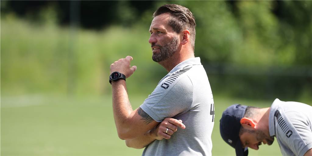 VfR Sölde trocknet seine Tränen und verkündet Neuzugang aus der Westfalenliga Marco Nagel, Coach des VfR Sölde, hat einen weiteren Neuzugang vorgestellt.