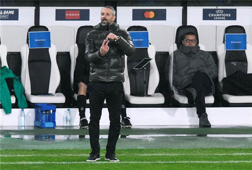 Marco Rose zum BVB? Borussia Mönchengladbach spricht über eine Ablöse Marco Rose wird als neuer BVB-Trainer gehandelt. Gladbachs Sportdirektor Max Eberl (r.) hat über eine Ablösesummer gesprochen.