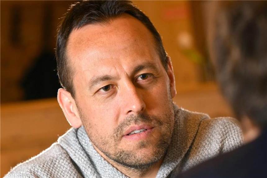 Sturm fordert Hilfe von Clubs: Mehr Eiszeit für Talente Marco Sturm wünscht sich von der DEL Hilfe beim Aufbau einer neuen schlagkräftigen Nationalmannschaft. Foto: Peter Kneffel