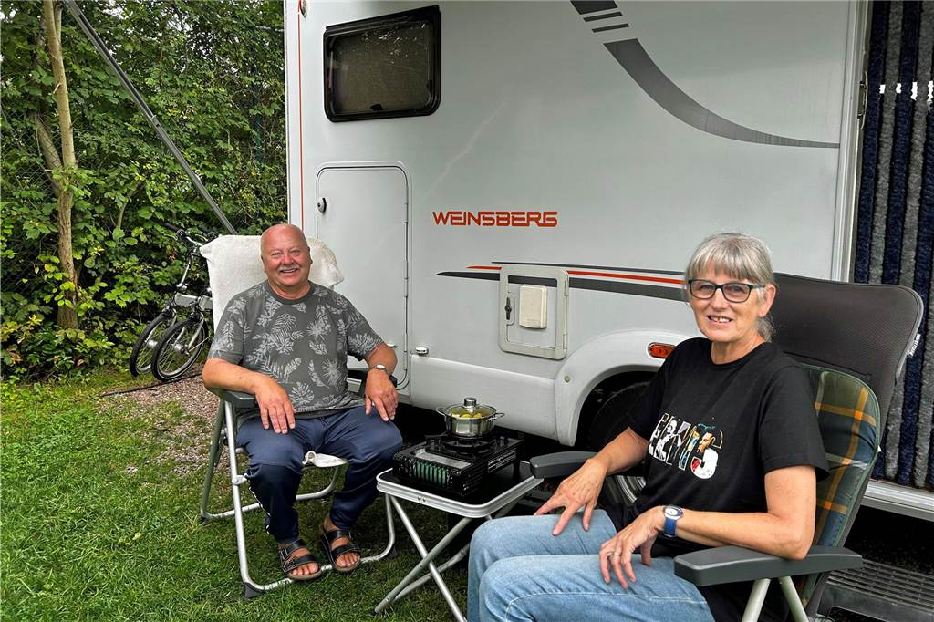 „Viel Neues und nette Leute“: Nordkirchen ist bei Urlaubern beliebt Margit Laqua und Hans-Georg Laue aus Lörrach sind das zweite Mal in Nordkirchen.