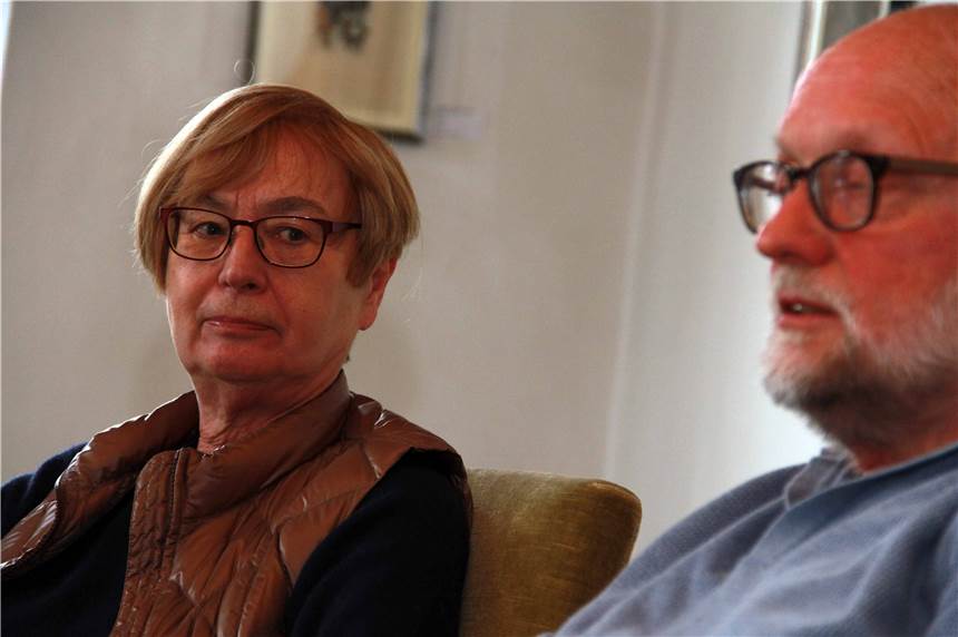 Maria Likpe und Hubert Seier sind im Vorstand der UWG tätig. 