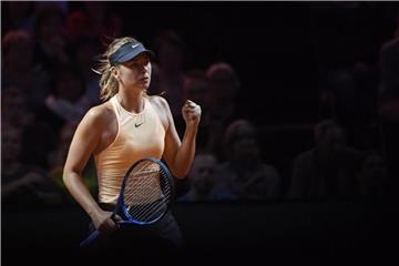 Maria Scharapowa ballt im Match gegen Caroline Garcia die Faust. Ohne Chance auf Grand-Slam-Siege würde die Russin aber aufhören. Foto: Marijan Murat