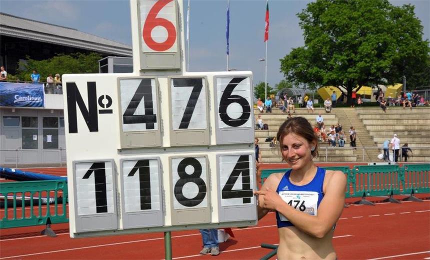 Podium knapp verpasst: Neue Bestweite für Borowycz Marie Borowycz erzielte bei den Deutschen Hochschulmeisterschaften in Paderborn eine neue Bestweite mit 11,84 Metern. Diese überbot sie nur wenige Tage später bei den offenen NRW-Meisterschaften um zwei Zentimeter.