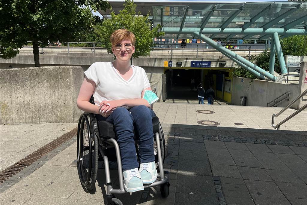 Weiterhin keine Barrierefreiheit am Lüner Bahnhof: „Angst hat man immer“ Marie Louise Wißmann hofft, dass der Lüner Hauptbahnhof in zwei Jahren barrierefrei gestaltet wird.