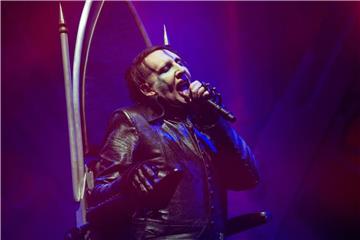 Marilyn Manson leidet noch immer unter seiner Verletzung. Foto: Daniel Reinhardt