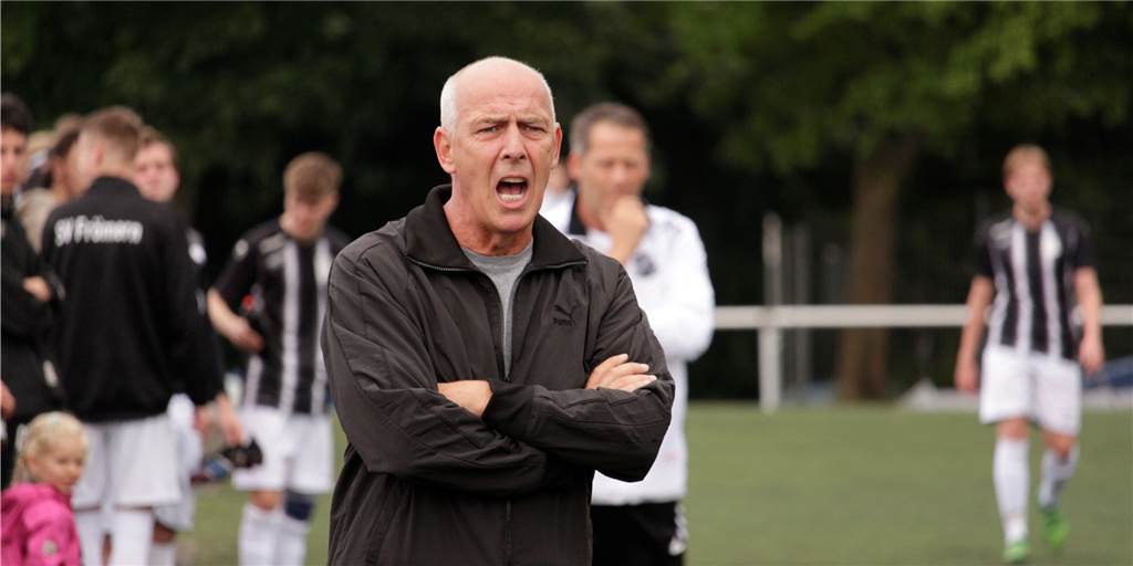 Mario Basler in seinem Element: Der Ex-Profi und Trainer des SC Türkgücü Osnabrück war am Samstag mit seiner Mannschaft für ein Freundschaftsspiel beim SV Frömern III zu Gast.