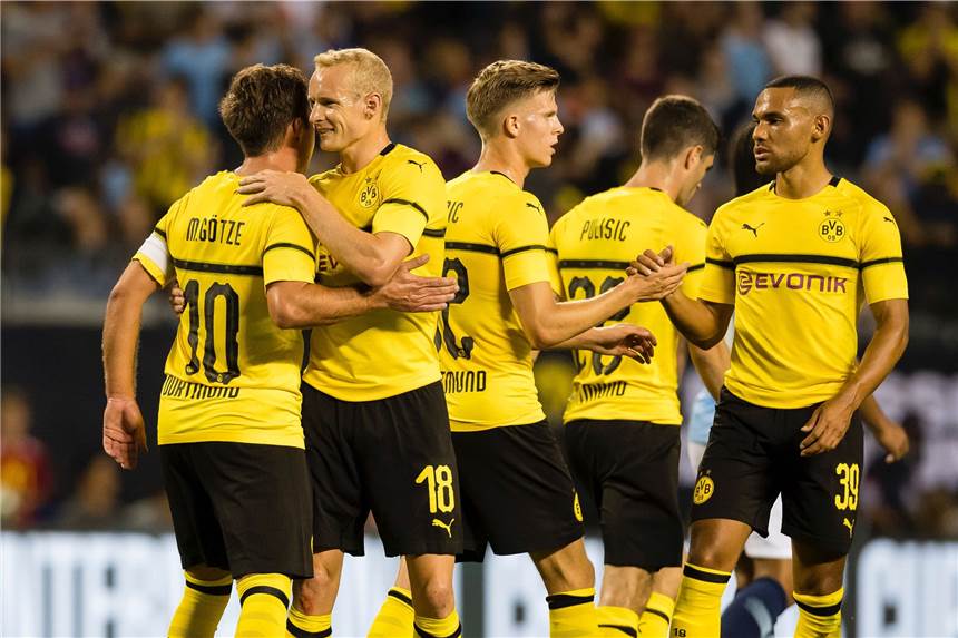 Mario Götze (l.) erzielte gegen Manchester City das Tor des Tages.