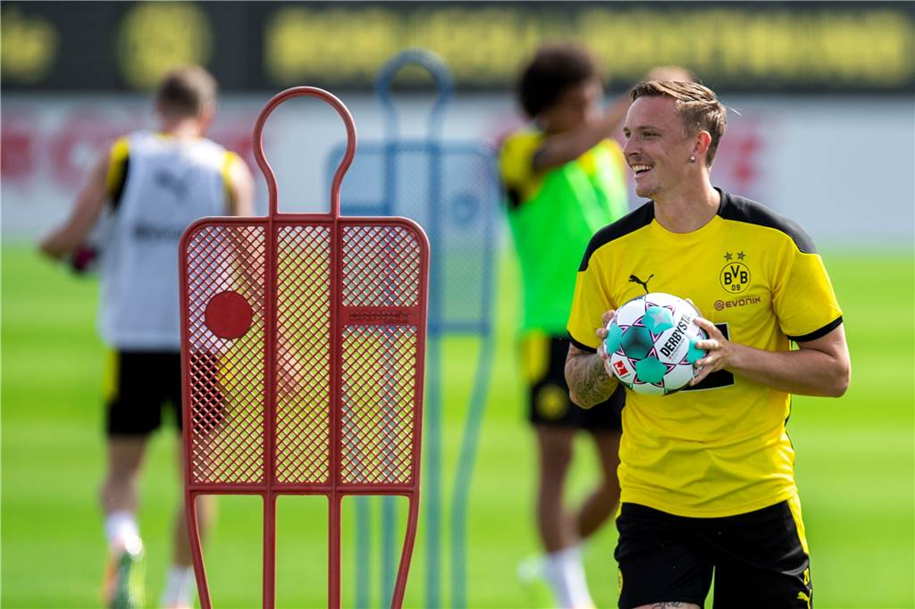 Die Suche nach Lösungen – drei Kandidaten für einen Abschied vom BVB Marius Wolf lacht hat keine große Zukunft beim BVB.