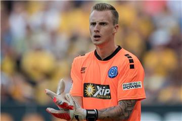 Mark Flekken trägt künftig das Torwart-Trikot des SC Freiburg. Foto: Thomas Eisenhuth