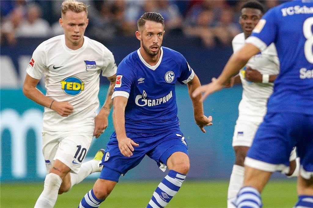 Schalkes Neuzugänge haben noch ganz viel Luft nach oben Mark Uth: Der Einsatz stimmt, doch ein Stürmer wird eben an Toren gemessen.